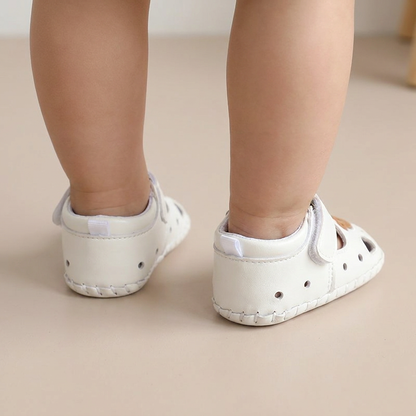 Teddy Bear Cutout Closed-Toe Sandals