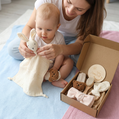 6-Piece Newborn Gift Box Set – Baby Essentials Starter Kit