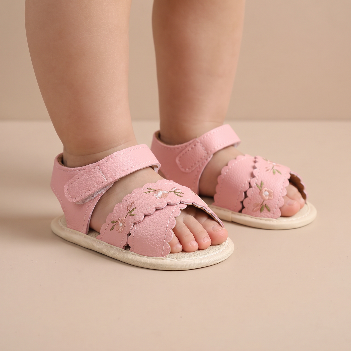 Scallop Edge Floral Sandals