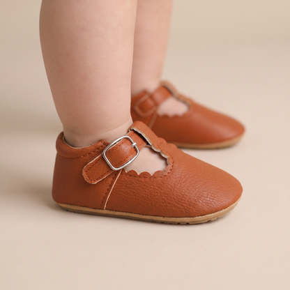 Scallop T-Strap Buckle Shoes