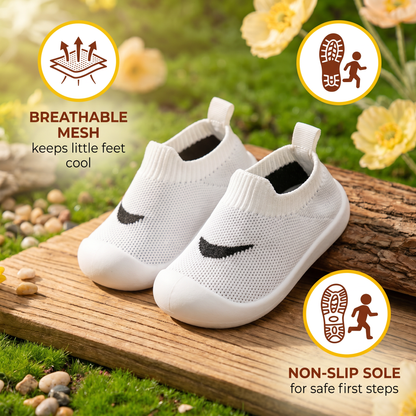 Summer baby shoes with non-slip soles and breathable material