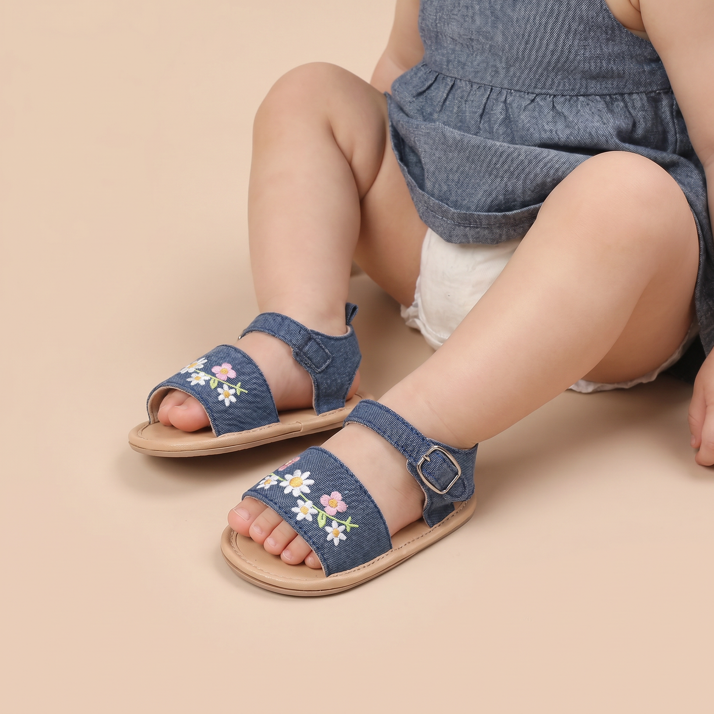 Embroidered Daisy Buckle Sandals