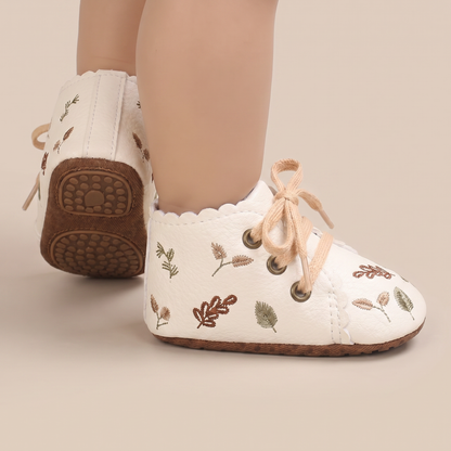 Leaf Print Lace-Up Sneaker Shoes