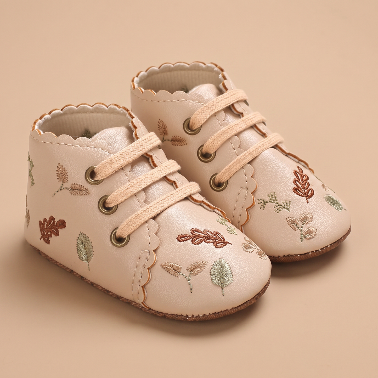 Leaf Print Lace-Up Sneaker Shoes