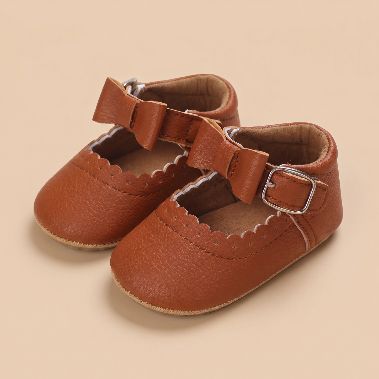 Scallop Bow Mary Jane Shoes