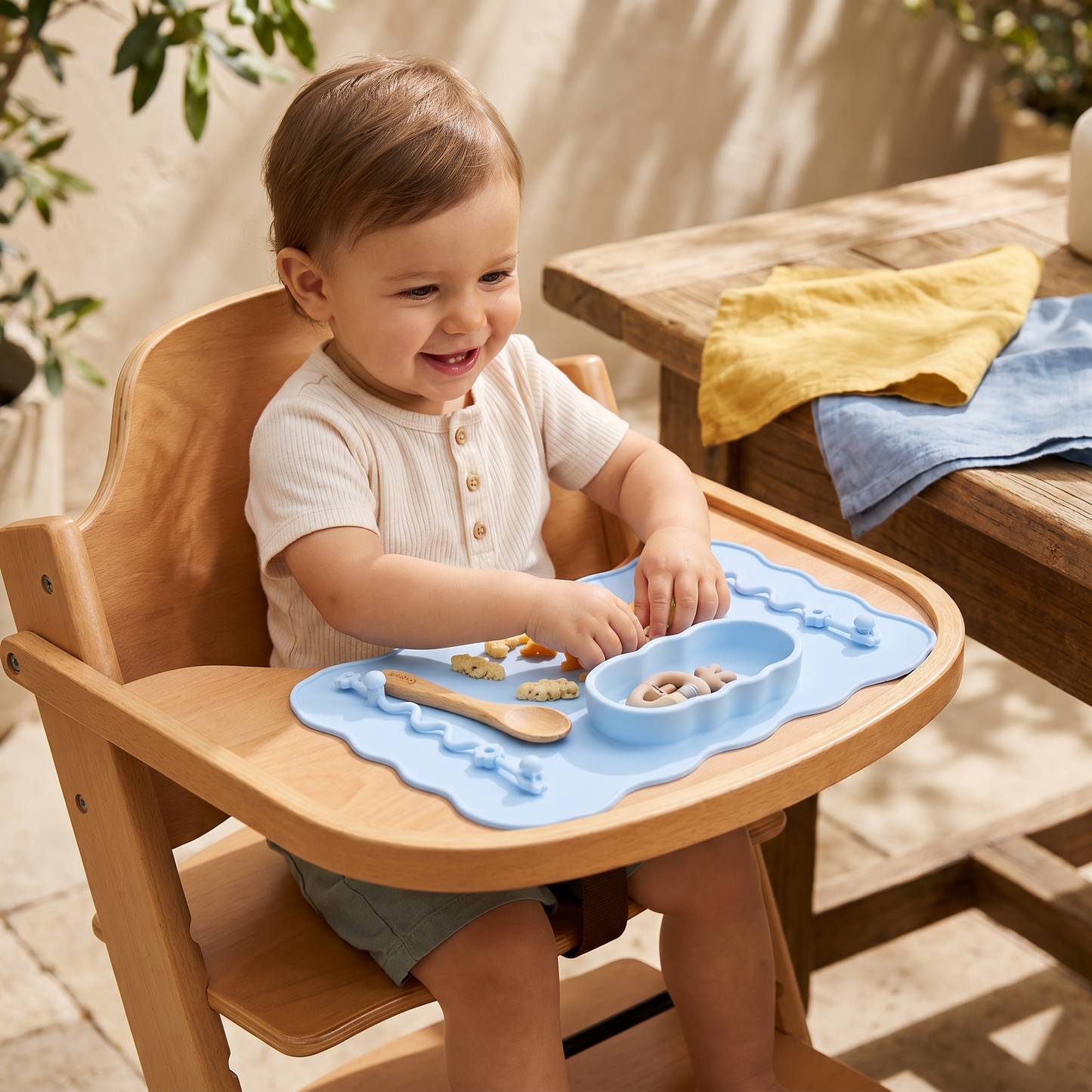 Non-Slip Silicone Baby Placemat with Suction Cup and Anti-Drop Rope