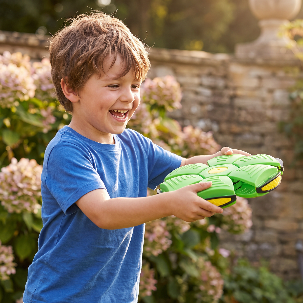 Magic Transforming Flying Disc Ball – Interactive Toy for Kids