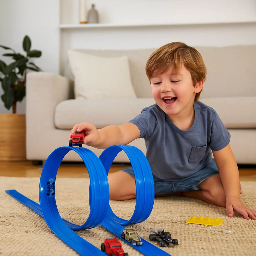 Flexible racing track set